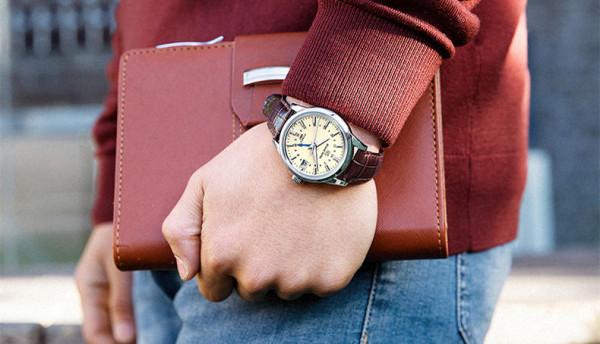 秋意濃濃，潮男造型在不同場合怎麼搭