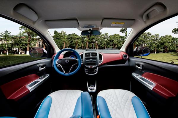 宏光MINI火到不行,其實和它同級別的這幾款車也不差? 宏光MINI火到不行,其實和它同級別的這幾款車也不差?