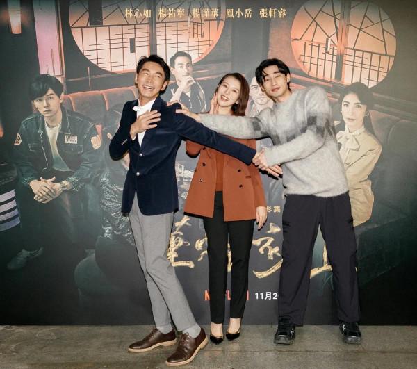 劉品言《華燈初上》淋雨戲拍到沒知覺,誇李李仁是暖男 劉品言《華燈初上》淋雨戲拍到沒知覺,誇李李仁是暖男