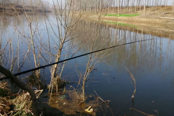 冬天會走釣,漁獲少不了,幾個關於冬季走釣的小技巧 冬天會走釣,漁獲少不了,幾個關於冬季走釣的小技巧