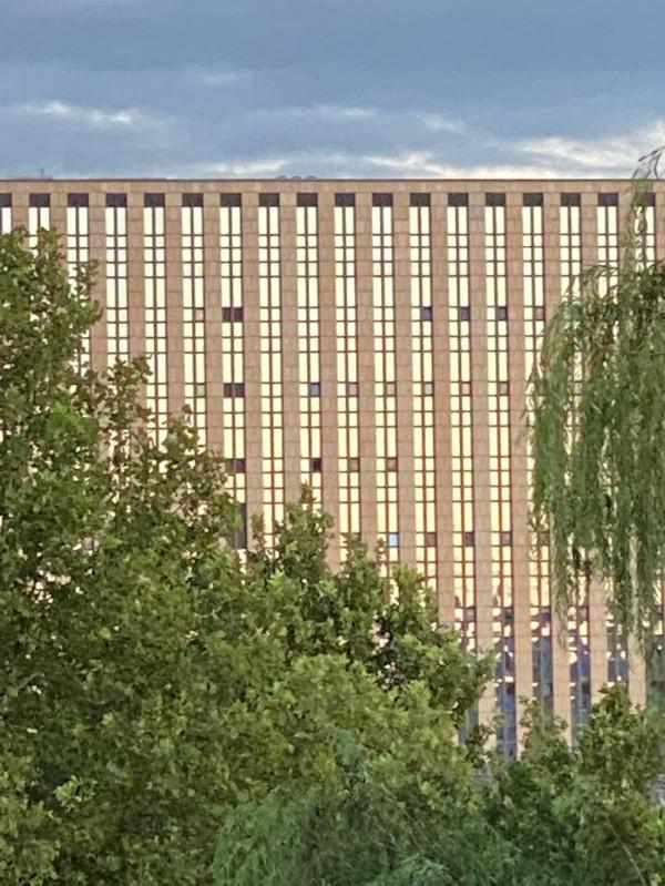 意不意外? 華為P50 Pro首測2: 網友要求再拍10組對比, 逼出它影像極限