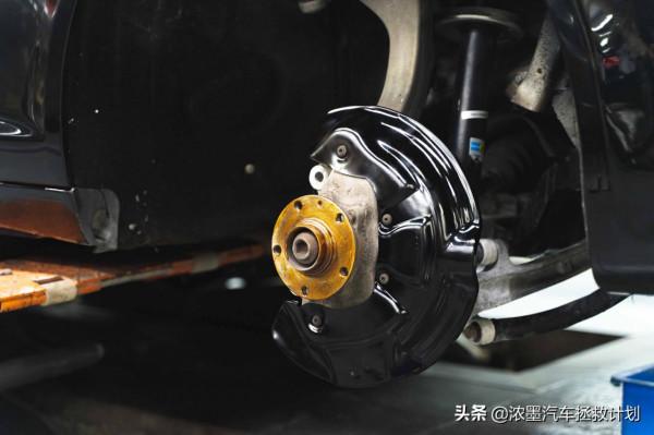 「交匯光影」一臺奧迪A6老夥計的重生,時間如水也為這般美好駐足 「交匯光影」一臺奧迪A6老夥計的重生,時間如水也為這般美好駐足