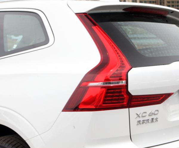 二線豪華SUV對比:林肯航海家or沃爾沃XC60誰更好? 二線豪華SUV對比:林肯航海家or沃爾沃XC60誰更好?