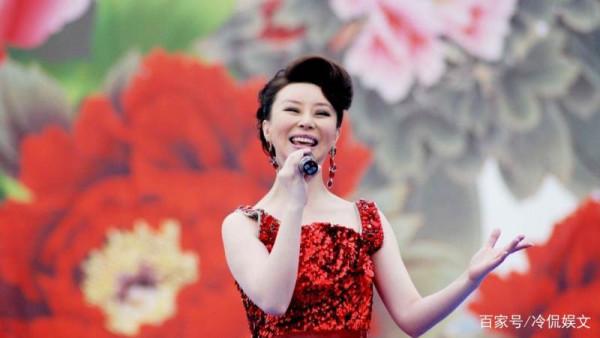 老公比自己大37歲，9登春晚後被稱為民歌天后，你知道她是誰嗎？