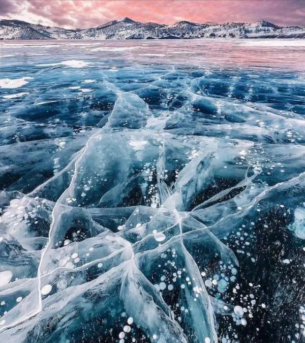 貝加爾湖藍冰絕美風景