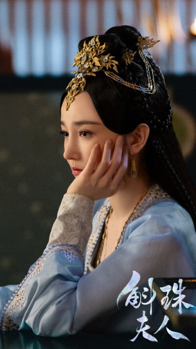 演技大爆發，這6位一人分飾多角出神入化，性格迥異讓人眼前一亮