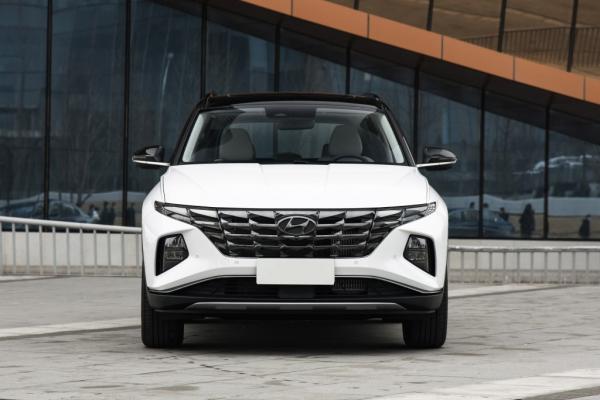 第五代途勝L:全系1.5T 200匹馬力,直接叫板豐田榮放? 第五代途勝L:全系1.5T 200匹馬力,直接叫板豐田榮放?