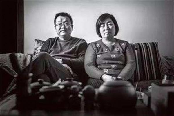 魏則西離世6年後：父母捐4萬善款給學校，試管失敗多次終迎新生命