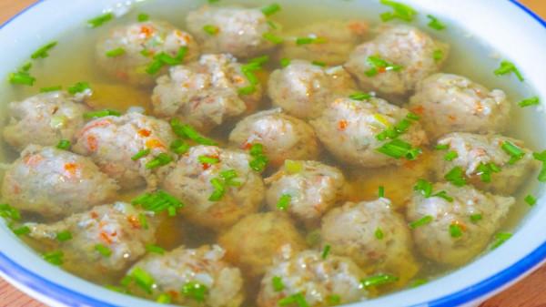 12道家常菜的做法，6熱菜，4冷盤，2湯，簡單易學，適合上班族