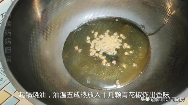 黃燜雞懶人版做法,軟爛入味香辣十足,味道正宗好吃到湯汁都不剩 黃燜雞懶人版做法,軟爛入味香辣十足,味道正宗好吃到湯汁都不剩