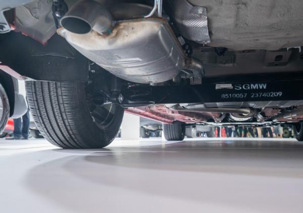 寶駿RC-5解析,掀背設計1.5T引擎夠用,可惜底盤拉跨! 寶駿RC-5解析,掀背設計1.5T引擎夠用,可惜底盤拉跨!