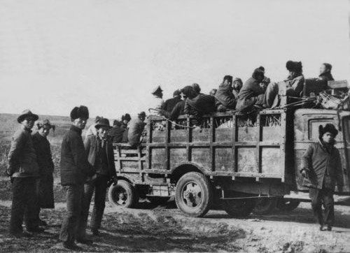 他給毛主席當過8年司機，官至正廳，晚年提到主席：眼裡充滿敬仰