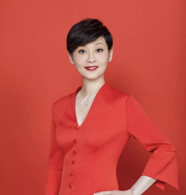 60歲女人頭髮別留太長,顯少還易掉!這4款短髮剛剛好,時髦多了 60歲女人頭髮別留太長,顯少還易掉!這4款短髮剛剛好,時髦多了