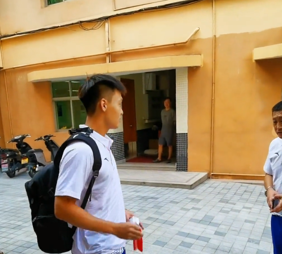 廣東出征全運！朱總霸氣，趙錦洋太憨，小胡偶像氣質，二飛缺席