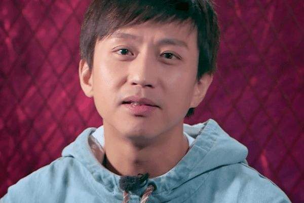 鄧超：把丈母孃當成親媽孝順，街頭混子改邪歸正，登上人生巔峰