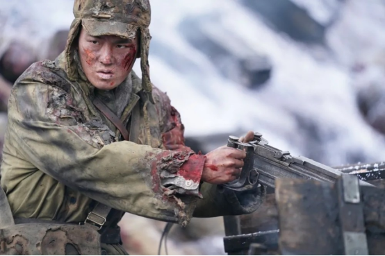 李代相狂虐美騎一師，孤身殲敵一百五十人，彭總接見：你才17歲？