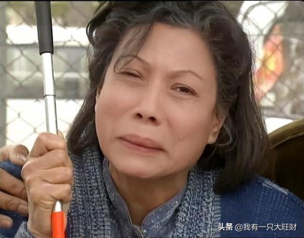 《火玫瑰》痛苦和仇恨沒有辦法感同身受,海潮與喬立只能遺憾收場 《火玫瑰》痛苦和仇恨沒有辦法感同身受,海潮與喬立只能遺憾收場