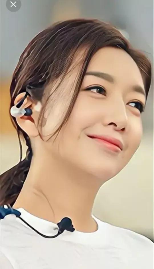 30多位絕色美人大比拼,還是蔣欣最漂亮 30多位絕色美人大比拼,還是蔣欣最漂亮