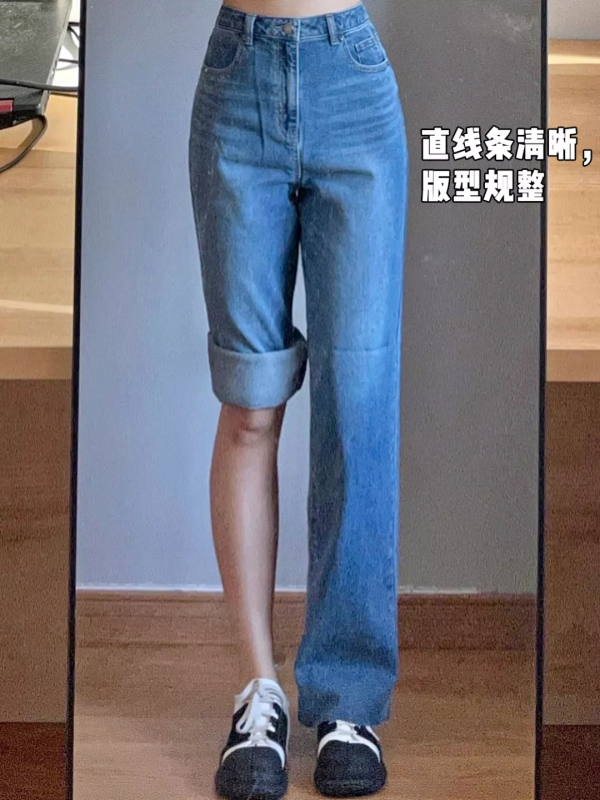 還在穿“打底褲”嗎?現在流行這麼穿,保暖又顯瘦 還在穿“打底褲”嗎?現在流行這麼穿,保暖又顯瘦