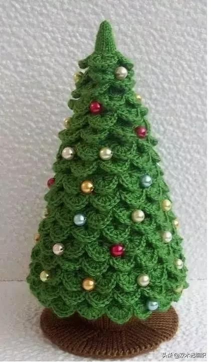 別再買聖誕樹和裝飾品了，這樣鉤一鉤，除了美還能用好幾年呢