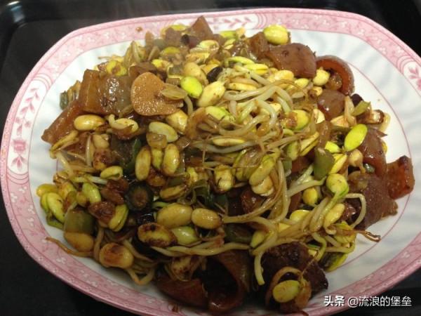 東北人的“貓冬”，少不了熱炕頭，和這7道下酒“硬菜”