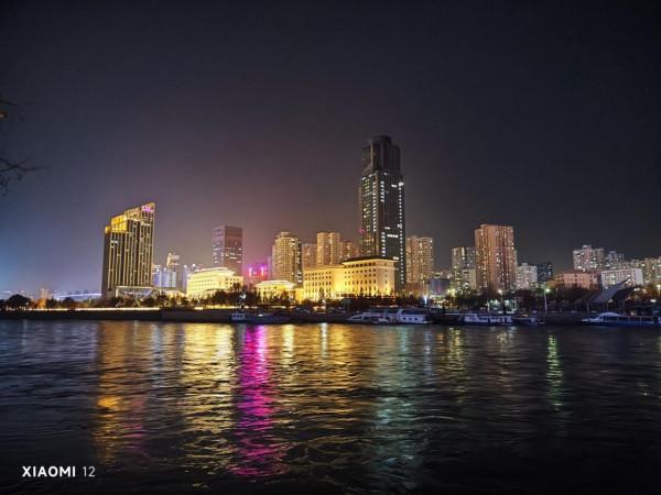 Rallers：是否成功馴龍？小米12測評報告