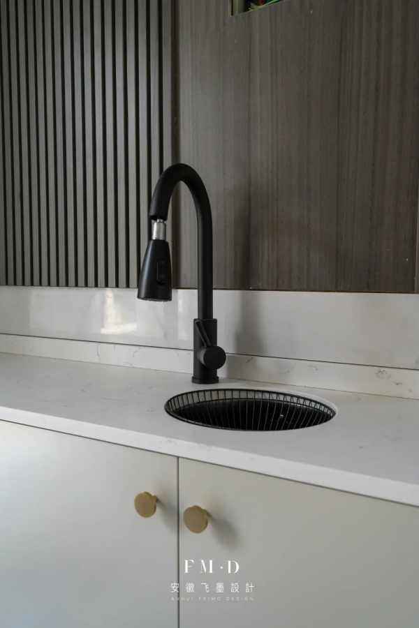 揭秘450㎡別墅的高階蛻變,上下6層客廳挑高6.4m,高階大氣很耐看 揭秘450㎡別墅的高階蛻變,上下6層客廳挑高6.4m,高階大氣很耐看