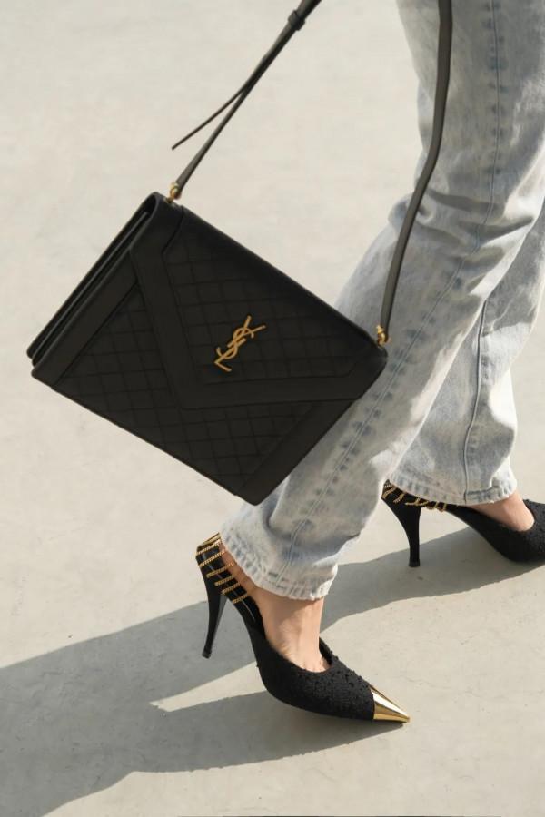 最後一個月,還是沒忍住剁手這3個時髦大件 最後一個月,還是沒忍住剁手這3個時髦大件