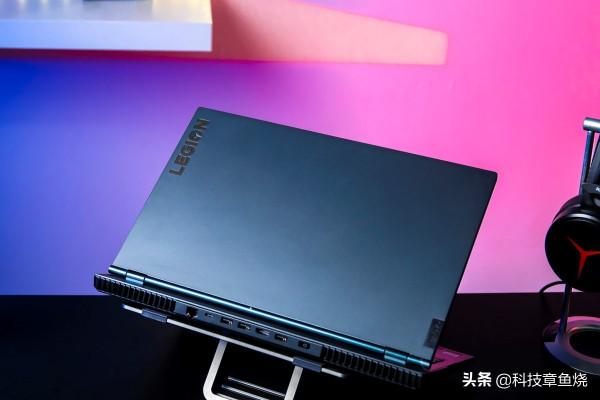 電競專屬新選擇，新年不得不入手的遊戲本