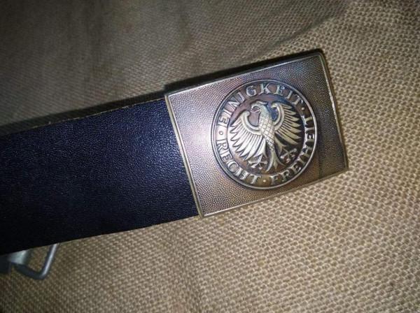 二戰一名普通德軍步兵身上的17種裝備，不愧是當時的最強單兵