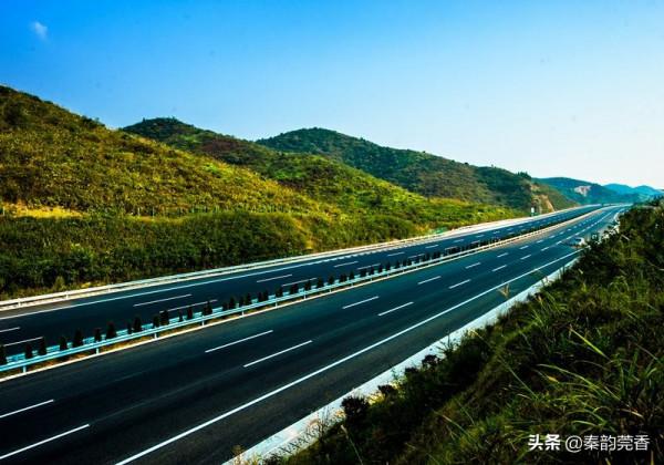 自駕長途行車必須的6個方面，每一個都是老司機的經驗總結