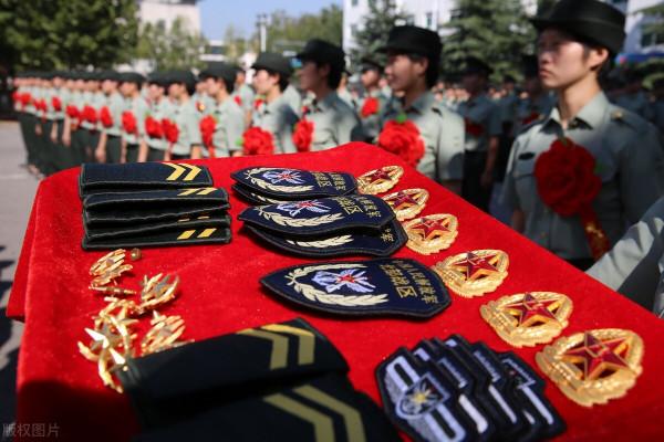 作為四期士官,接下來該如何規劃?這三種方式其實都很好 作為四期士官,接下來該如何規劃?這三種方式其實都很好