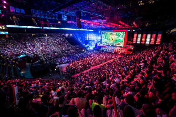 EDG奪冠,熱鬧之下有信仰,車圈的跨界營銷你看懂了嗎 EDG奪冠,熱鬧之下有信仰,車圈的跨界營銷你看懂了嗎