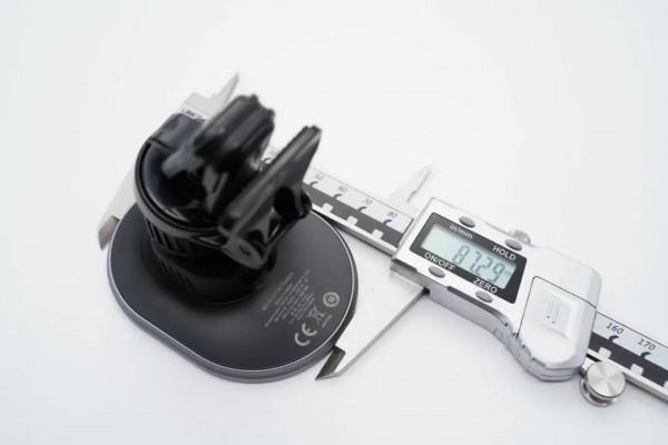 iPhone 12/13都能用，努比亞車載磁吸無線充電支架用料揭曉