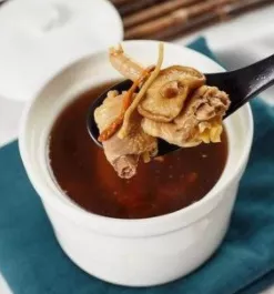 失眠不寐，腸胃不振，廣東藥膳湯讓你睡得香，消食解膩