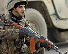 仿製AK-47最成功的武器，參加過諸多戰役，是國際軍火市場的頭牌