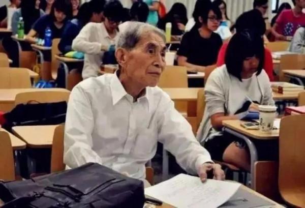 110歲“傳奇仙翁”趙慕鶴養生秘訣：5大習慣，笑傲天年