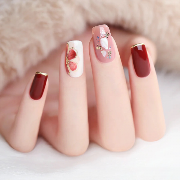 跨年美甲來了,美美噠跨到2022 跨年美甲來了,美美噠跨到2022