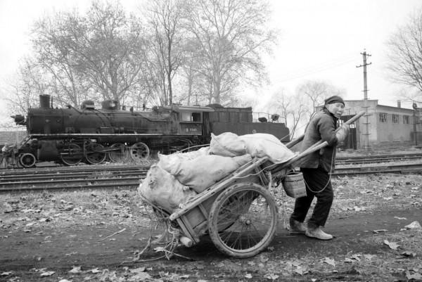 當年我和乘警藏貓貓的事「嚴建設老照片407集」