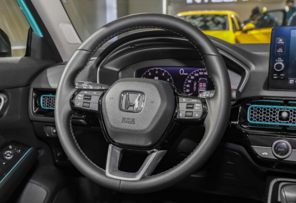 更為年輕化的外觀,搭配1.5T+CVT,新款型格價效比如何 更為年輕化的外觀,搭配1.5T+CVT,新款型格價效比如何