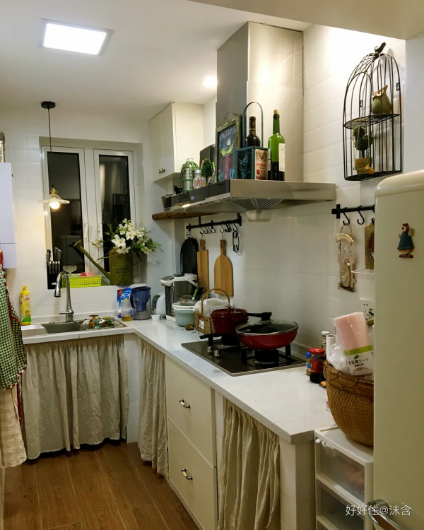 獨居女子神級改造60平小戶型，竟塞下五大功能區，收納顏值雙逆襲