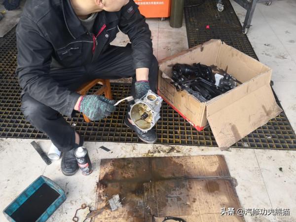 將近十年的奧迪A6L2.0T徹底擺脫燒機油，老驥伏櫪志在千里