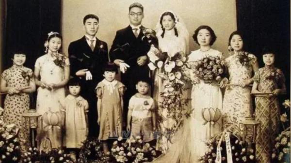 她被周恩來譽為&OpenCurlyDoubleQuote;中國共產黨的百科全書&rdquo;，潛伏多年從未暴露