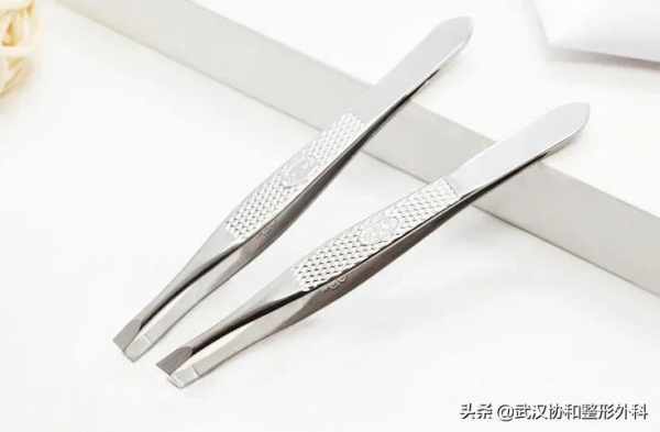 睫不在長，外向就好