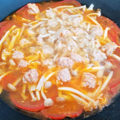 減脂餐.西紅柿菌菇圓子湯你這麼做，好吃到停不下來