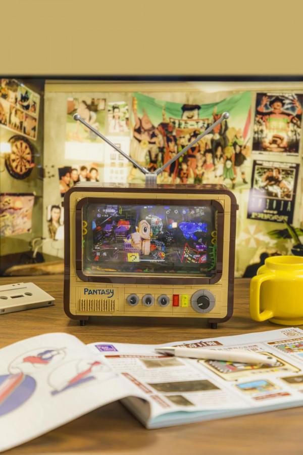 能親手組裝的童年老電視，復古配色，好看又好玩