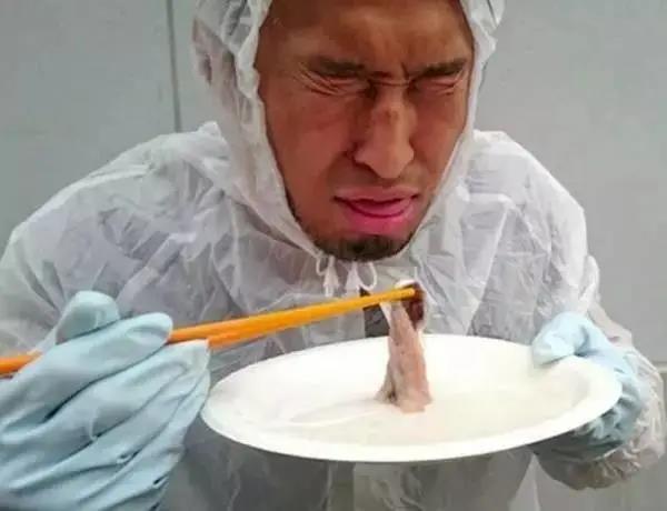 在韓國,洪魚膾是怎麼做到比鯡魚罐頭還臭的? 在韓國,洪魚膾是怎麼做到比鯡魚罐頭還臭的?