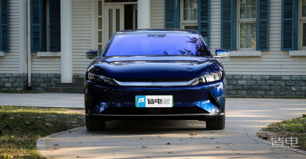 車載音響聽感值25萬?這臺國產旗艦轎車又發大招了 車載音響聽感值25萬?這臺國產旗艦轎車又發大招了