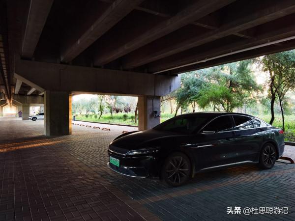 漢EV自駕新疆,伊寧市的喀贊其藍,等你來打卡 漢EV自駕新疆,伊寧市的喀贊其藍,等你來打卡