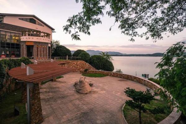 江蘇服務區，到底有多壕？果然，貧窮限制了我的想象力